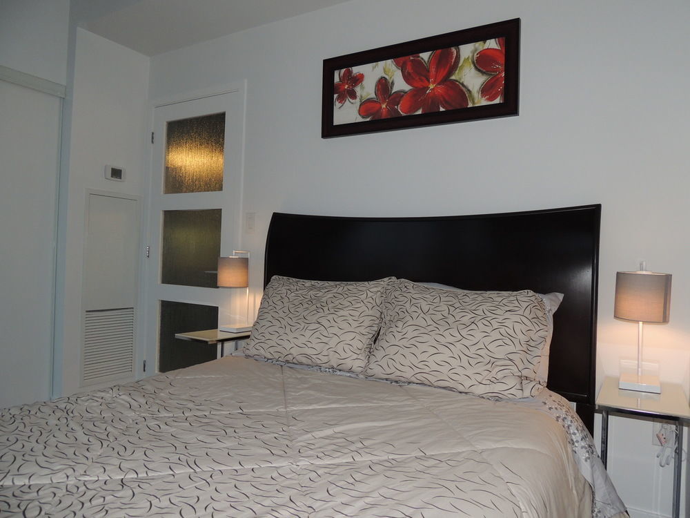 Tvhr - Luxury Condos In Heart Of Downtown Toronto Kültér fotó