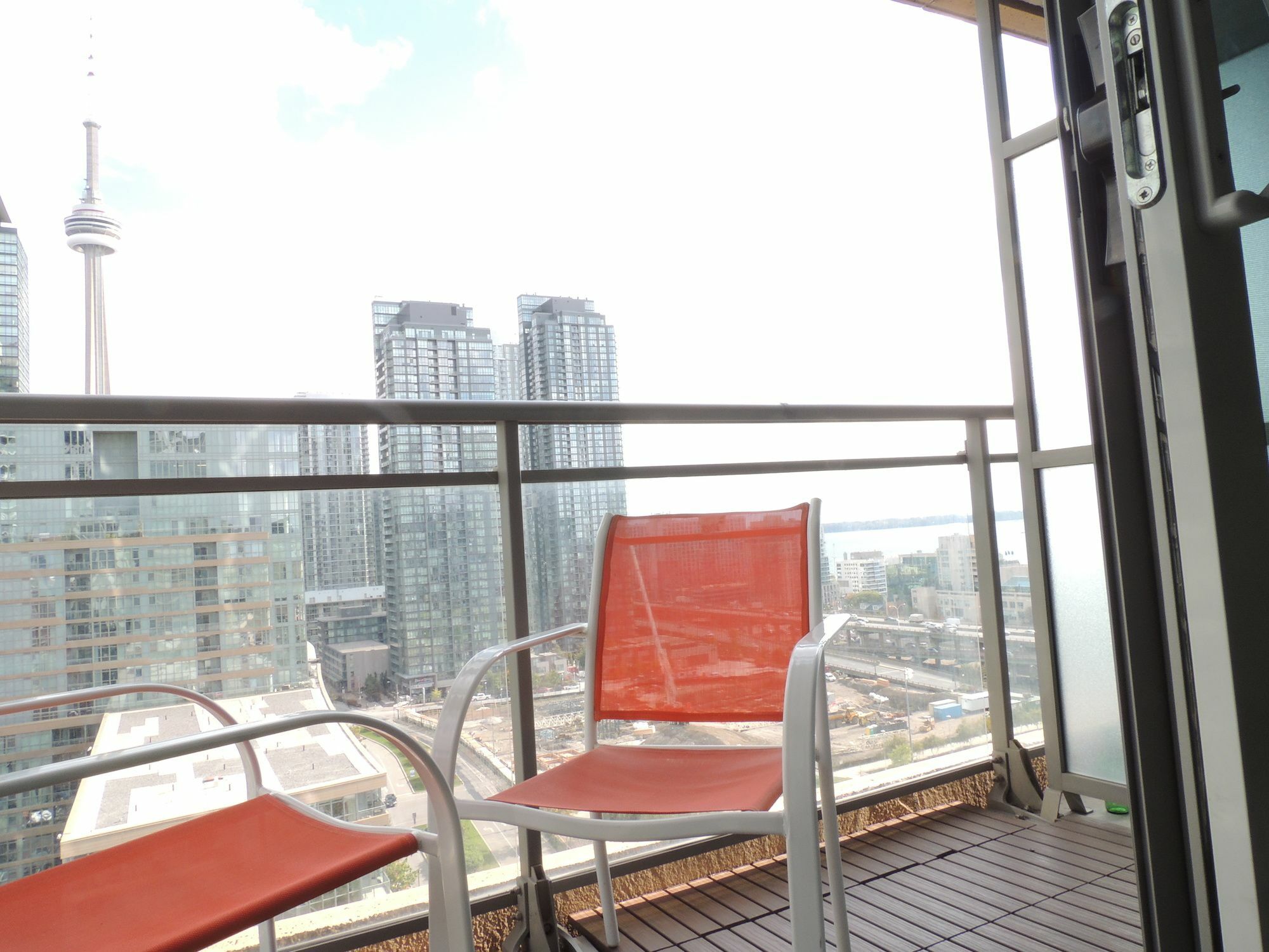 Tvhr - Luxury Condos In Heart Of Downtown Toronto Kültér fotó