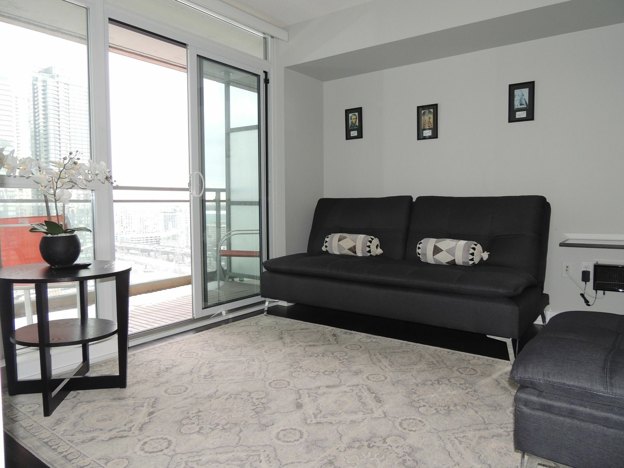 Tvhr - Luxury Condos In Heart Of Downtown Toronto Kültér fotó